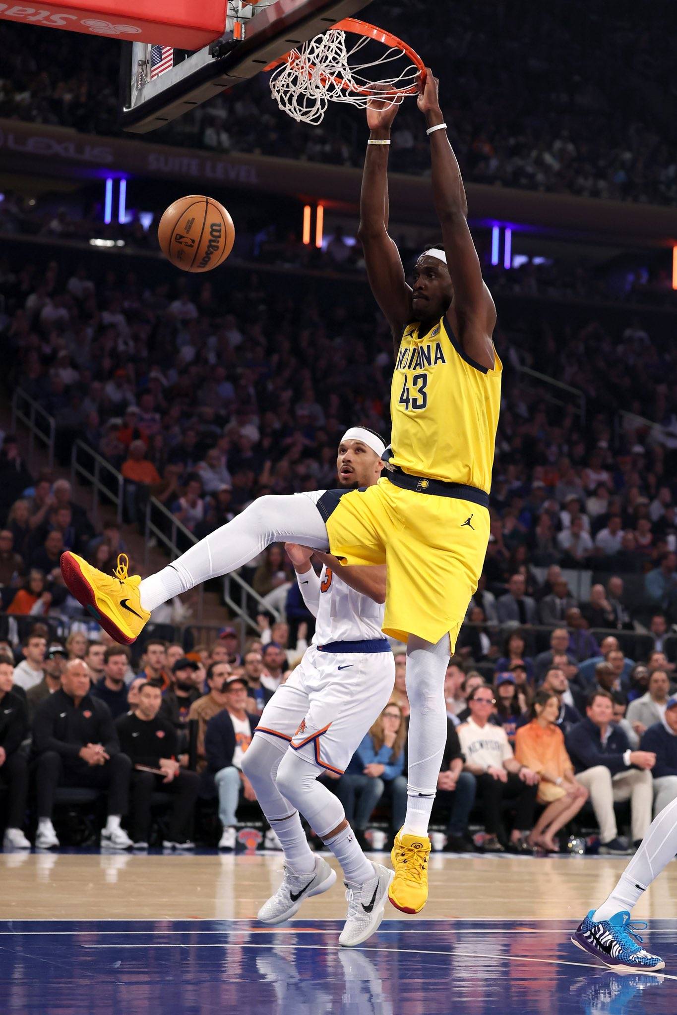 开云平台中国-关于西亚卡姆重要时刻重返赛场，皇家马德里带队取胜！的信息